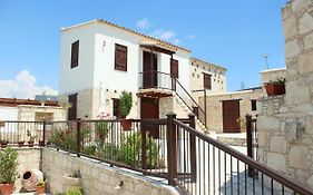 Olympia Traditional Houses